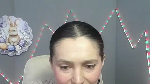 TayaFinch online show from April 2026 12:24:01 PM