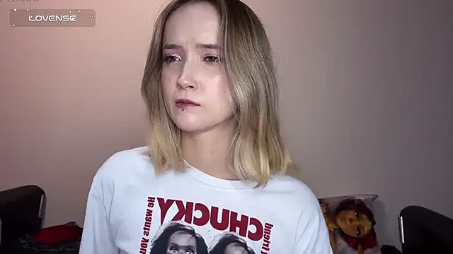 SoftcoreAlly online show from October 2025 04:19:01 PM