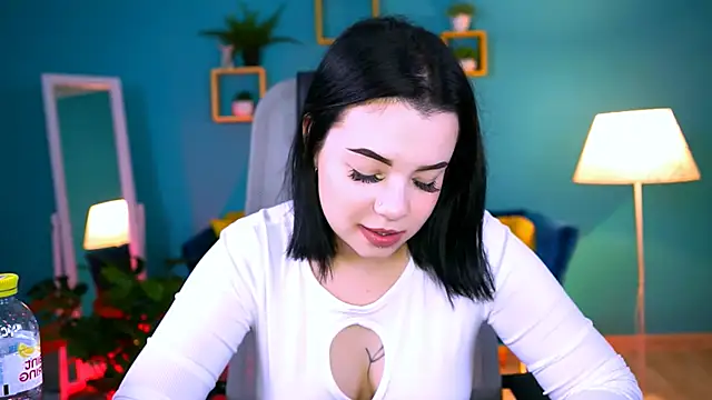 Snapshot of leslierowe_ chatting on October 2025 08:07:02 PM leslierowe online show from October 2025 08:07:02 PM