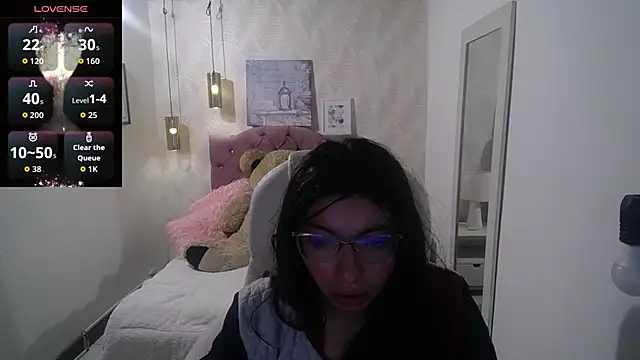 alllyson  online show from November 2025 07:57:01 PM