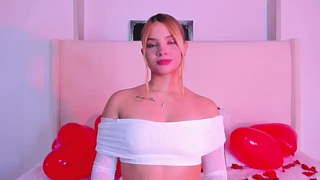 Sofi glow online show from February 2026 10:28:02 PM