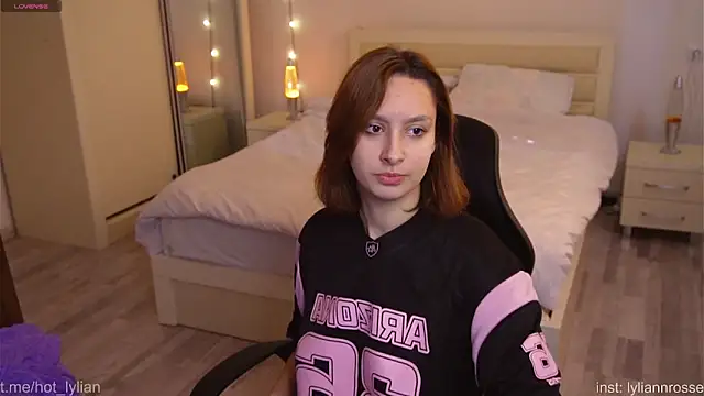 LilyannRosse online show from November 2025 07:20:01 AM