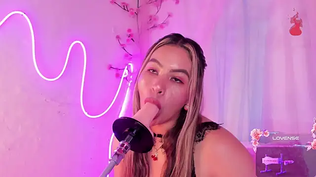 Snapshot of chubbyZoe chatting on October 2025 12:29:05 AM chubbyZoe online show from October 2025 12:29:05 AM