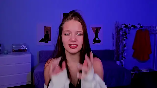 BetsyKiss online show from November 2025 05:12:02 PM