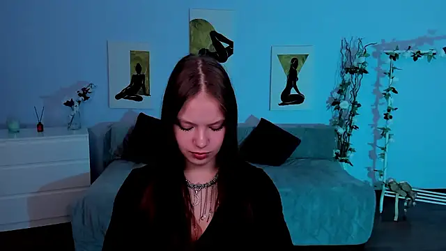 BetsyKiss online show from January 2026 05:05:02 PM