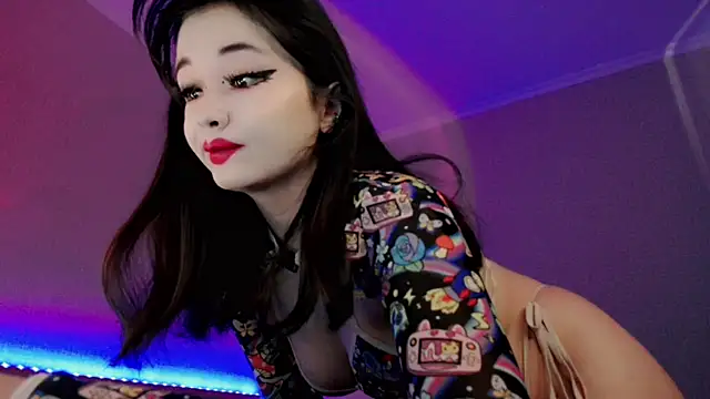 Dazzl1ngFire online show from October 2025 04:45:01 AM