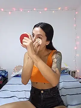 MiQeilaSweet online show from February 2026 09:42:01 PM