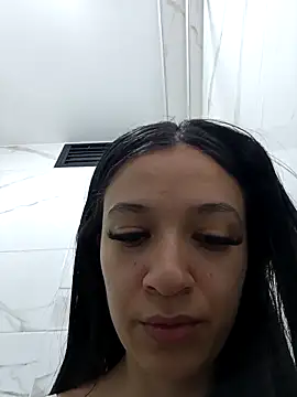 MiQeilaSweet online show from April 2026 05:34:01 PM