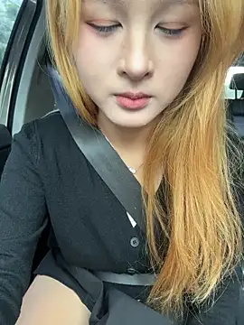 yuki june online show from October 2025 08:33:02 AM