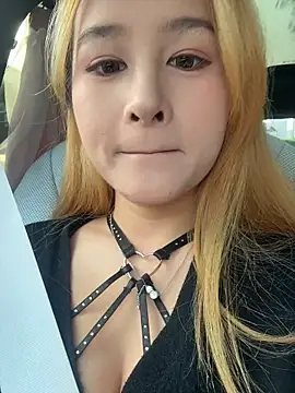 yuki june online show from December 2025 08:00:02 AM