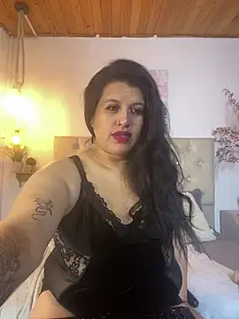 Snapshot of Andrea_secret_ chatting on July 2026 01:38:01 PM Andrea secret online show from July 2026 01:38:01 PM