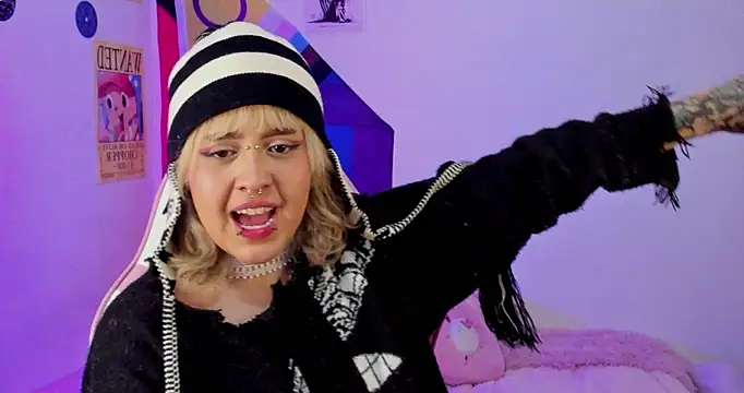 NekoWaifu online show from January 2026 03:03:02 PM