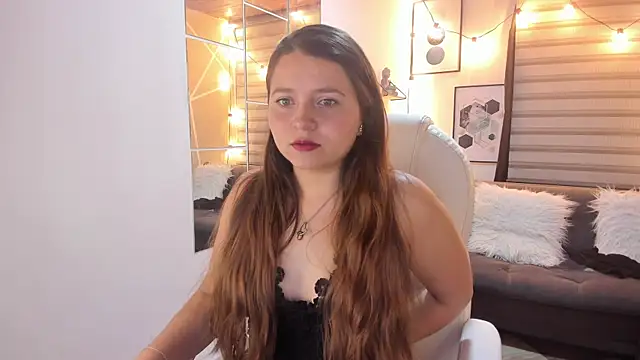 Snapshot of sophiee09_ chatting on October 2025 01:53:02 PM sophiee09 online show from October 2025 01:53:02 PM