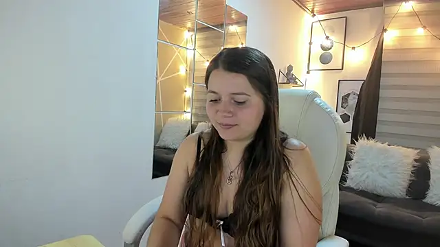 Snapshot of sophiee09_ chatting on October 2025 01:11:02 PM sophiee09 online show from October 2025 01:11:02 PM