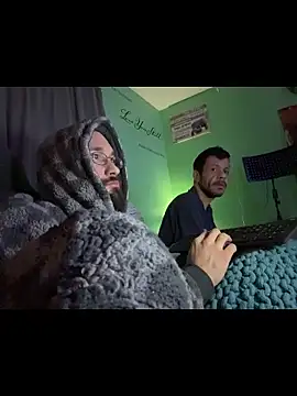 versatilevortex online show from November 2025 04:00:02 AM