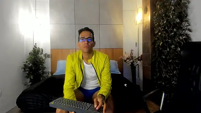 Snapshot of JacobDraven chatting on November 2025 03:27:01 AM JacobDraven online show from November 2025 03:27:01 AM