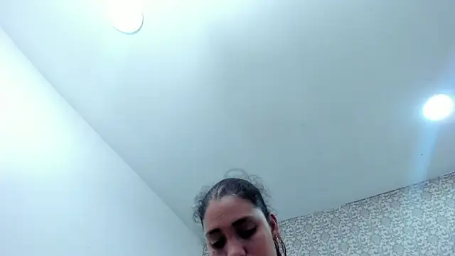 Hanna Marshall  online show from October 2025 11:22:01 AM