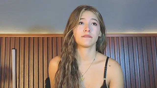 VictoriaSpark online show from October 2025 12:16:01 PM