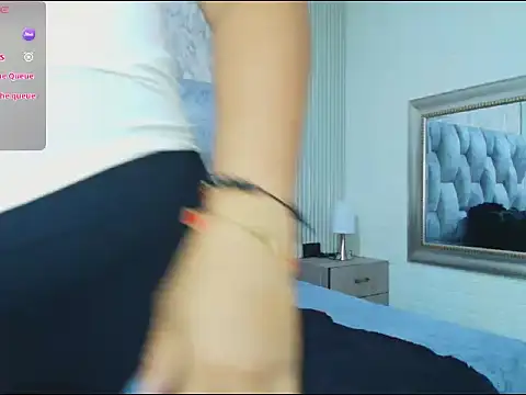 sofiagutierrez   online show from September 2025 02:47:02 AM