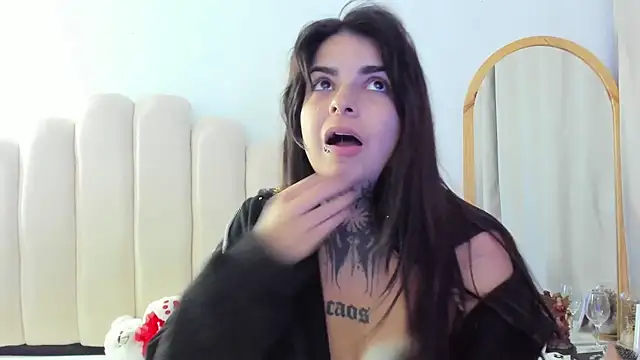 amelie  grace online show from September 2025 10:20:01 AM