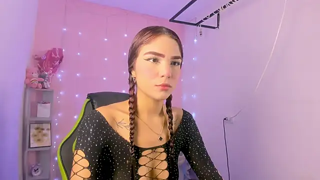 ashlysmith 01 online show from October 2025 04:10:01 AM