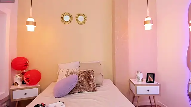 Snapshot of SofiaFontaiine chatting on October 2025 05:20:02 AM SofiaFontaiine online show from October 2025 05:20:02 AM