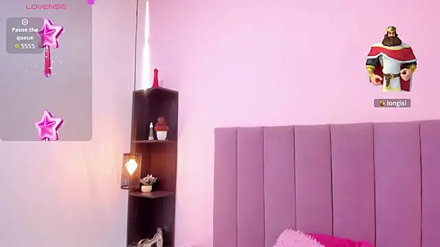 Snapshot of HoollyHendrix chatting on October 2025 08:21:02 PM HoollyHendrix online show from October 2025 08:21:02 PM