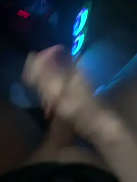 jstntz online show from November 2025 12:46:01 AM