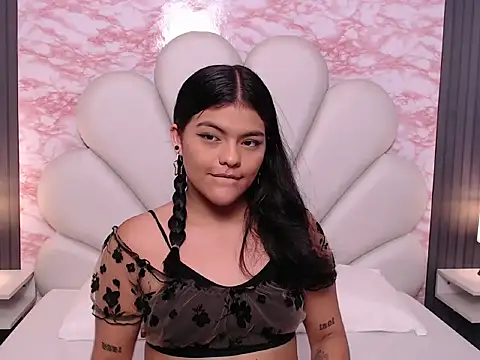 NikyBunny online show from September 2025 01:23:02 PM