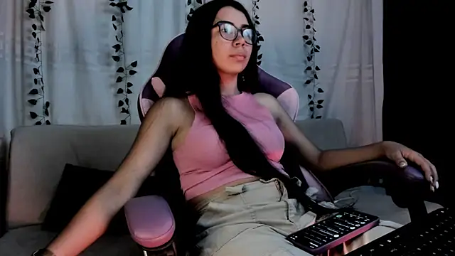 mya goth online show from October 2025 02:31:01 AM