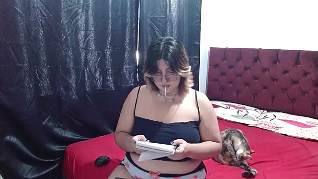 Roxy f w online show from September 2025 01:35:01 PM