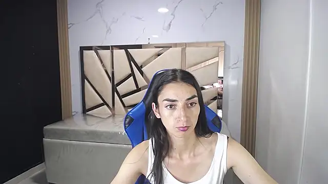 Maily a  online show from November 2025 02:55:02 AM