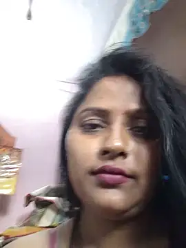 Jasmine Januja online show from May 2026 01:34:01 AM