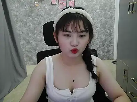 Lanbe11 online show from September 2025 04:16:01 AM