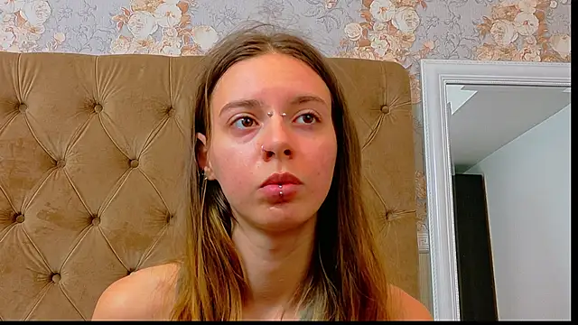 CoraVex online show from May 2026 03:59:01 AM