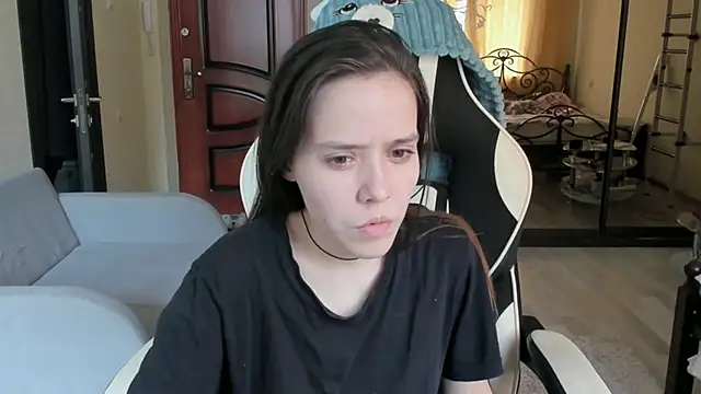KatherineGreczkowski online show from September 2025 09:32:01 AM