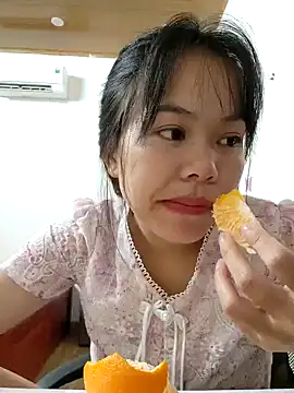 CicumBae online show from October 2025 03:06:02 AM