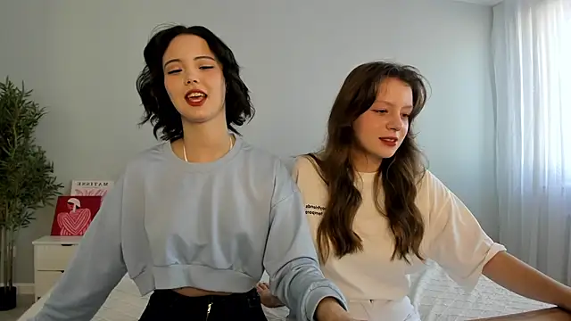 red mok online show from October 2025 03:15:01 AM