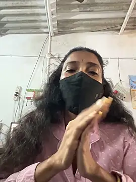 Snapshot of sweetreddy-02 chatting on September 2025 05:21:01 AM sweetreddy-02 online show from September 2025 05:21:01 AM