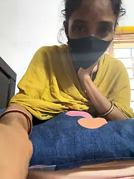 Snapshot of sweetreddy-02 chatting on September 2025 07:01:01 AM sweetreddy-02 online show from September 2025 07:01:01 AM