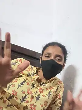 Snapshot of sweetreddy-02 chatting on October 2025 03:22:02 PM sweetreddy-02 online show from October 2025 03:22:02 PM