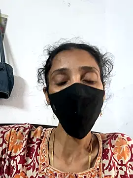 Snapshot of sweetreddy-02 chatting on October 2025 06:32:01 AM sweetreddy-02 online show from October 2025 06:32:01 AM