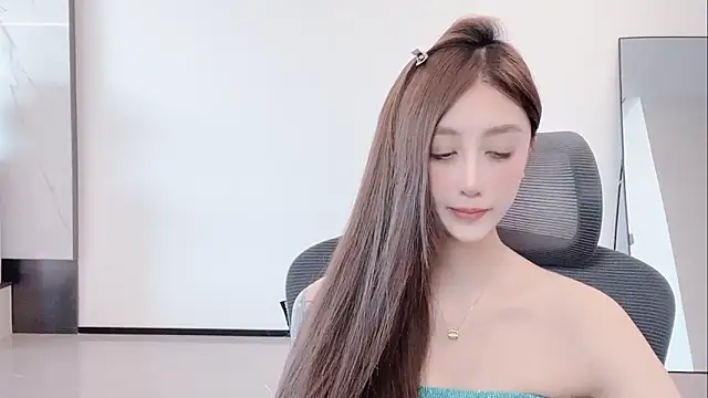 Melody-11 online show from March 2026 06:04:02 AM