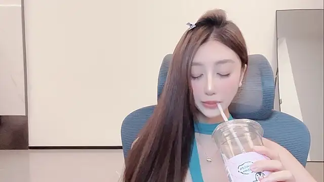 Melody-11 online show from March 2026 01:48:02 PM