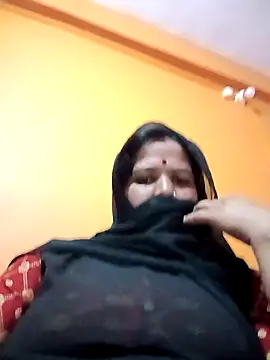 Hott locky online show from September 2025 05:07:02 PM