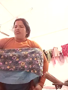 Hott locky online show from November 2025 12:32:01 AM