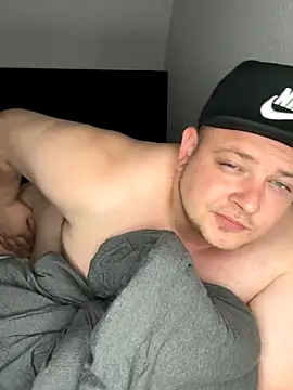 xXLustMolchXx online show from October 2025 04:46:01 PM