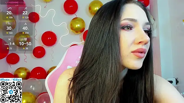 Helen Spark online show from October 2025 01:59:02 AM