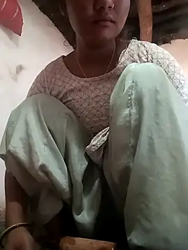 Snapshot of Hot_Shredha chatting on October 2025 01:59:02 AM Hot Shredha online show from October 2025 01:59:02 AM