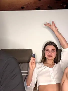 only4love online show from November 2025 09:47:01 PM